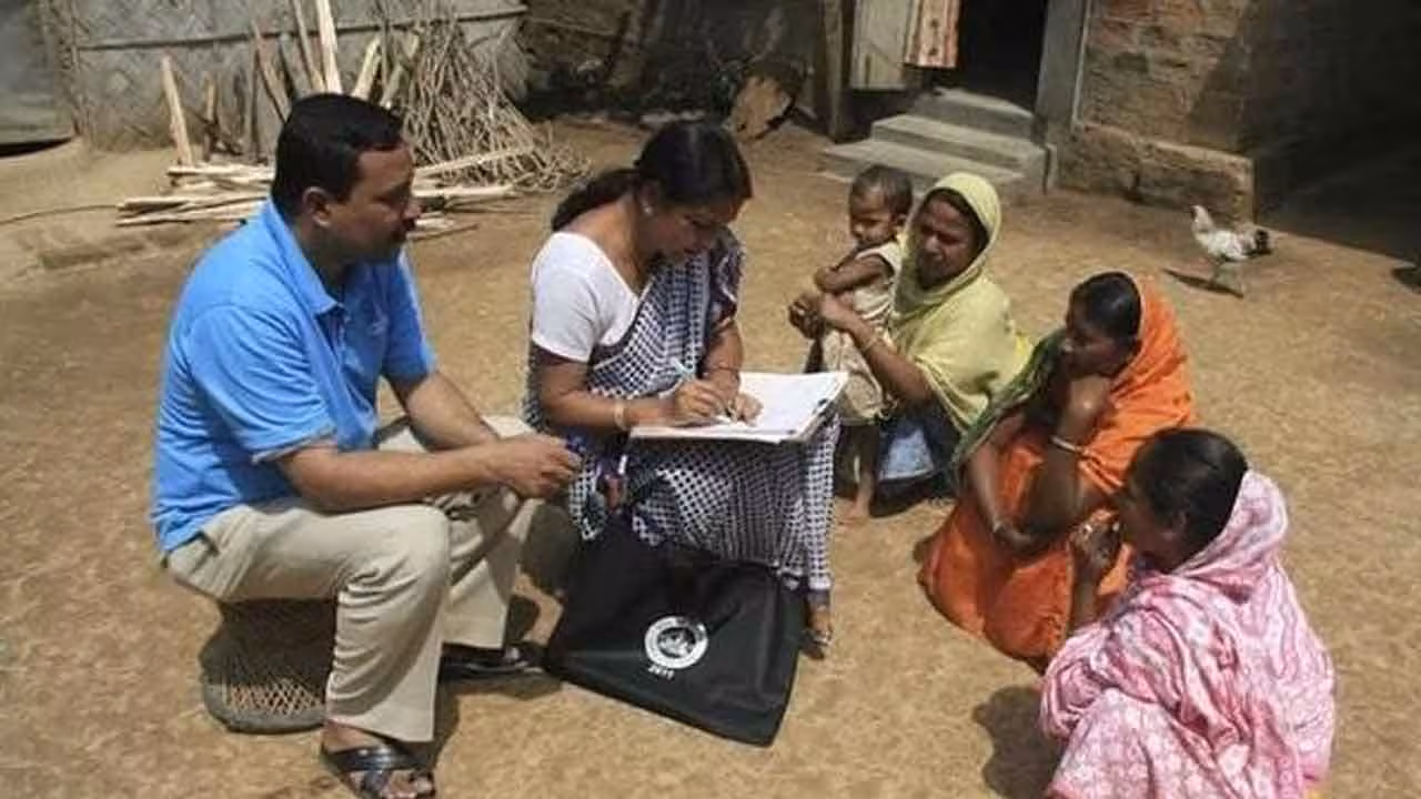 Census 2027 | కులం, కొవిడ్ వ్యాక్సిన్ వివరాలు.. జనగణనలో అడగాల్సిన 40 ప్రశ్నలను నోటిఫై చేసిన కేంద్రం
