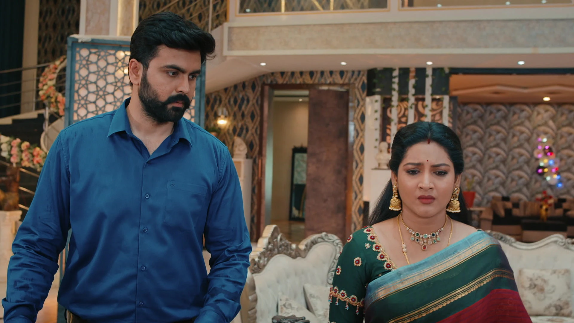 ఇంటింటి రామాయణం (12.39 టీఆర్పీ) నాలుగు నుంచి మూడో ప్లేస్కు ప్రమోషన్ పొందింది.