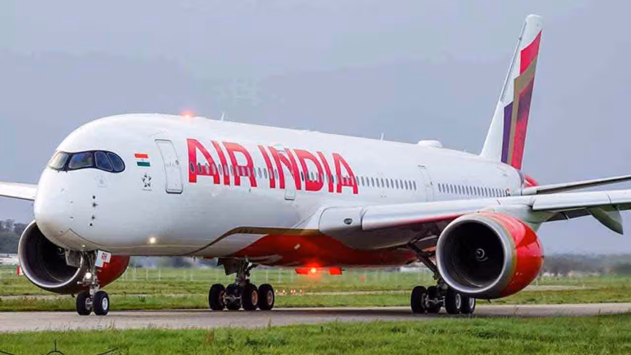 Air India | ఇమ్మిగ్రేషన్ తనిఖీల్లో భారీ వైఫల్యం.. ఎయిర్ ఇండియాకు షోకాజ్ నోటీసు