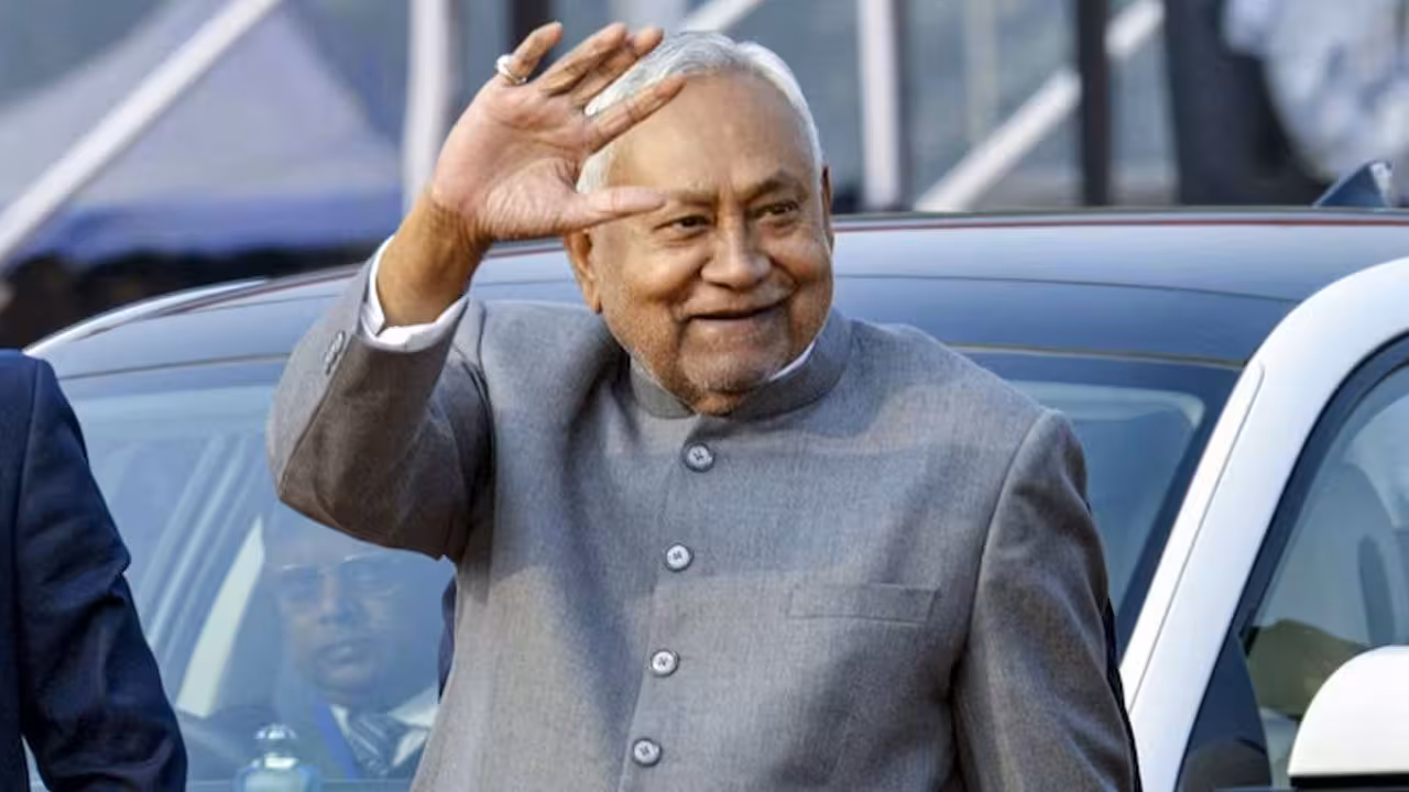 Nitish Kumar | రాజ్యసభ బరిలో నితీశ్ కుమార్.. 11.30 గంటలకు నామినేషన్ వేయనున్న బీహార్ సీఎం!