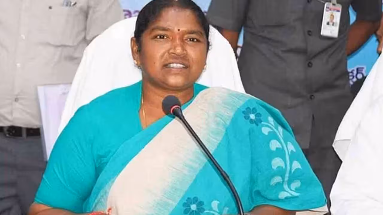 Minister Seethakka | వీబీజీ రామ్జీ చట్టాన్ని ఉపసంహరించండి.. కేంద్రానికి మంత్రి సీతక్క నిరసన లేఖ
