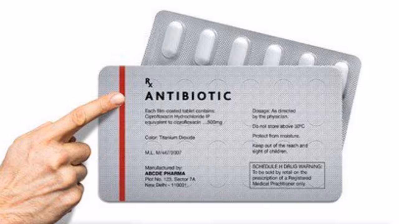Red Stripe on Tablets | మందులపై ఎర్ర గీత ఎందుకు ఉంటుంది? దీని అర్థం ఏంటో 90శాతం మందికి తెలియదు..!