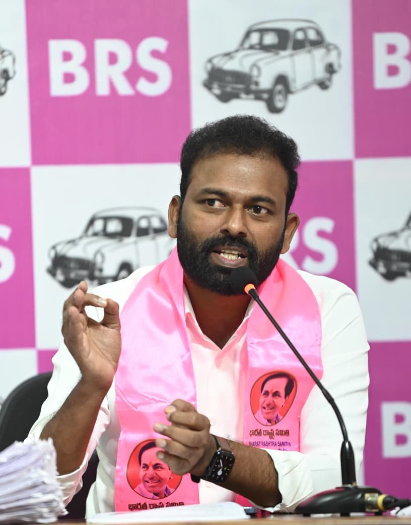 Sathish Reddy Rmp Sathish Reddy | మీరు చెప్పులతో కొడితే మేం ఆధారాలతో కొడతాం: సీతక్క ...