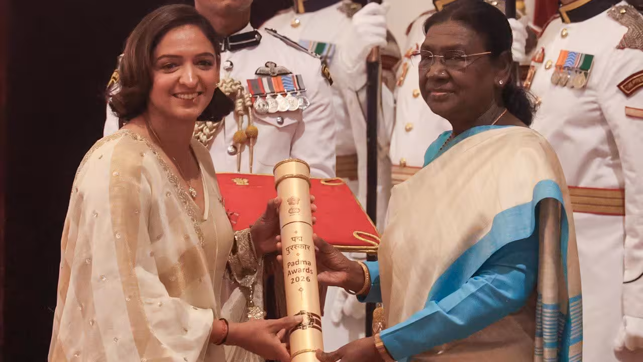 Harmanpreet Kaur | భారత జెర్సీ ధరించడం నా జీవితంలో గొప్ప గౌరవం.. పద్మశ్రీ అందుకోవడంపై హర్మన్ప్రీత్ భావోద్వేగ పోస్ట్..!