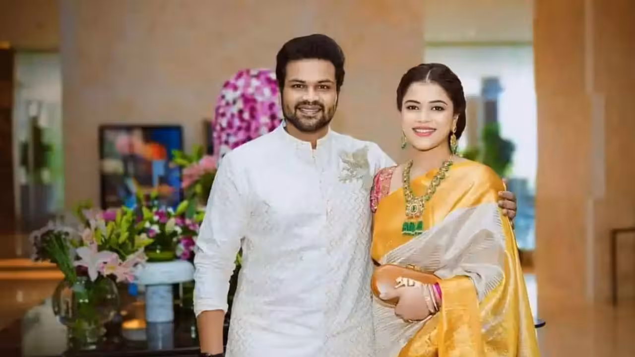 Manchu Manoj | వచ్చే ఎన్నికల్లో నా భార్య పోటీ ….మాకు రాజకీయాలు కొత్త కాదు – మంచు మనోజ్ కామెంట్స్