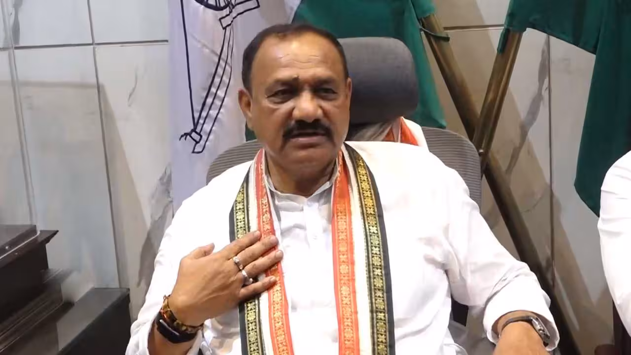 Mahesh Goud | బీజేపీ ఆడిస్తున్న తోలుబొమ్మ పవన్ కల్యాణ్.. పీసీసీ చీఫ్ మహేశ్గౌడ్ ధ్వజం