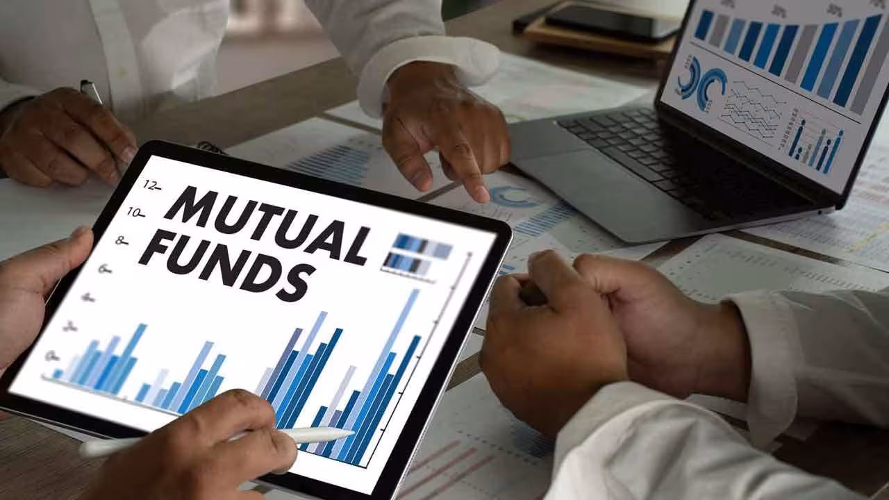 Mutual Funds | ఇక జీతం నుంచే మ్యూచువల్ ఫండ్స్ కు నేరుగా డబ్బు పంపవచ్చు.. సెబీ భారీ మార్పు..