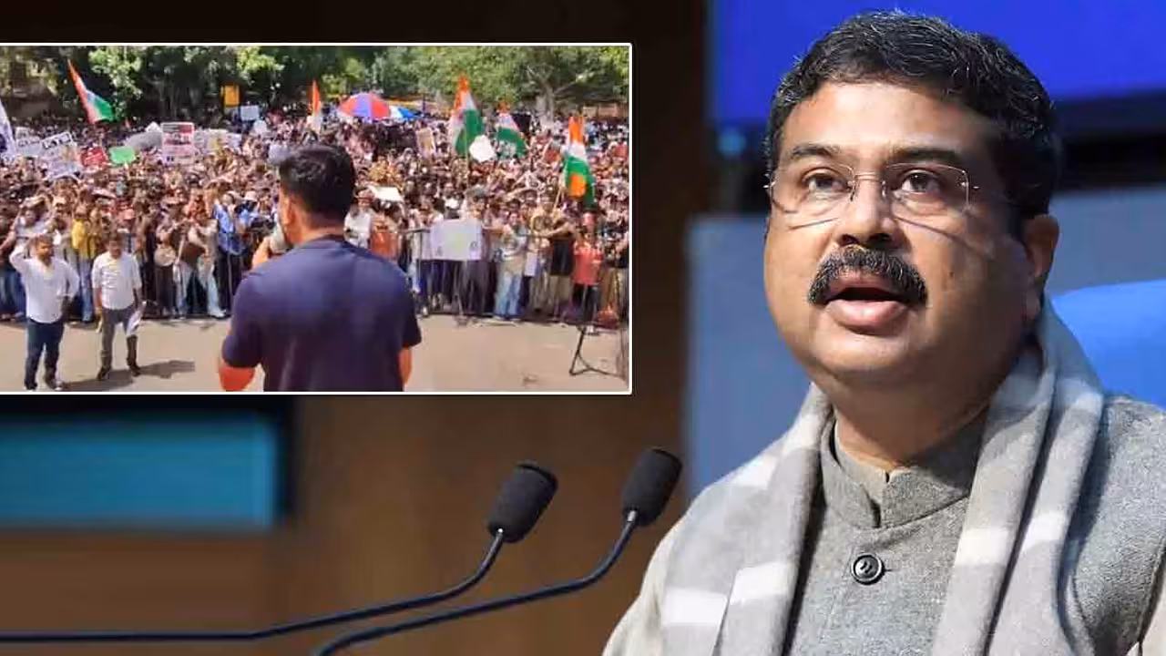 Cockroach Janta Party | దేశ విద్యా వ్యవస్థపై ధర్మేంద్ర ప్రధాన్ అనే వైరస్ దాడి చేస్తోంది : కాక్రోచ్ పార్టీ