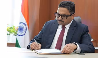 Sanjay Jaju | కొత్త సీఎస్‌గా సంజయ్ జాజు.. స‌చివాల‌యంలో బాధ్య‌తల స్వీక‌ర‌ణ‌