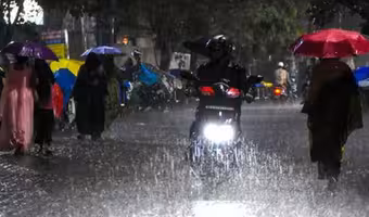 Heavy Rain | రెయిన్ అలర్ట్.. మధ్యాహ్నం తర్వాత ఈ జిల్లాల్లో భారీ వర్షం