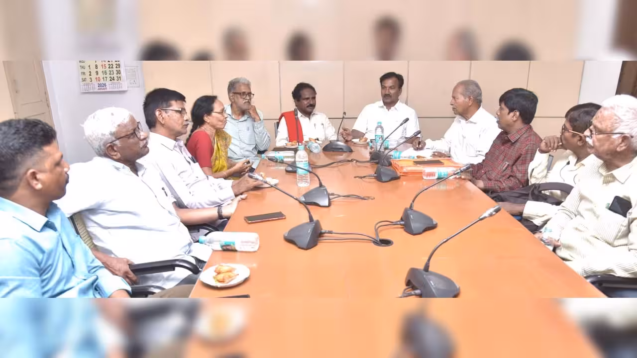 Trump Road | హైదరాబాద్లో కాన్సులేట్ రోడ్డుకు ట్రంప్ పేరు పెట్టొద్దు : లెఫ్ట్ పార్టీలు