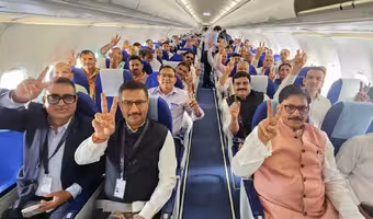 Noida Airport | నోయిడా ఎయిర్పోర్టులో కార్యకలాపాలు మొదలు.. తొలి విమానంలో ప్రయాణించిన భూములిచ్చిన రైతులు