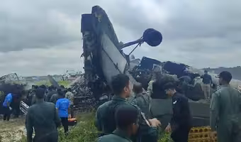 Plane Crashes | అస్సాంలో కుప్పకూలిన ఐఏఎఫ్ జెట్.. పైలట్ మృతి..!