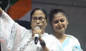 Saayoni Ghosh | దీదీని ప్రధానిగా చూడాలనుకుంది.. కట్చేస్తే ఆ పార్టీలో భవిష్యత్తే లేదంటూ రెబల్ గ్రూప్లో చేరిన ఎంపీ