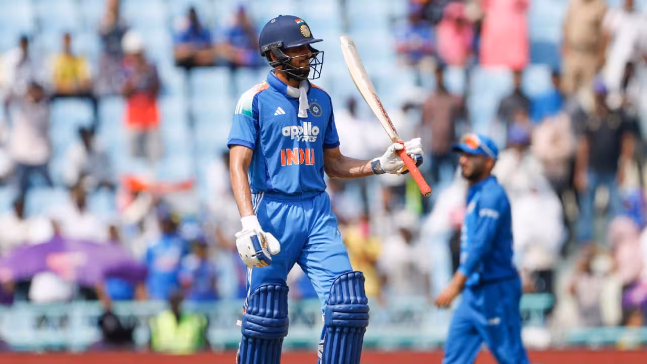 Shubman Gill | శుభ్మన్ గిల్ రికార్డు.. వేగంగా 1000 రన్స్ చేసిన బ్యాటర్గా ఘనత