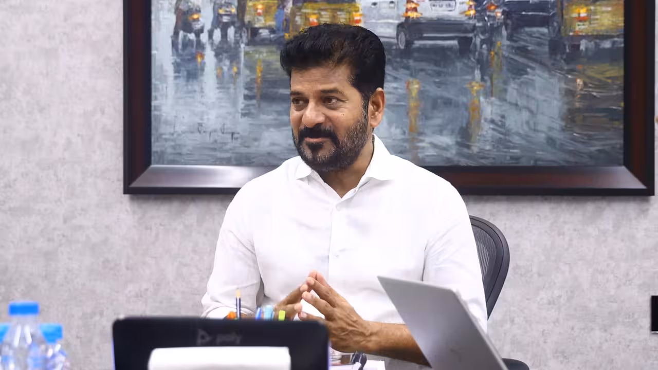 CM Revanth Reddy | నేనే రోడ్పైకి వస్తా