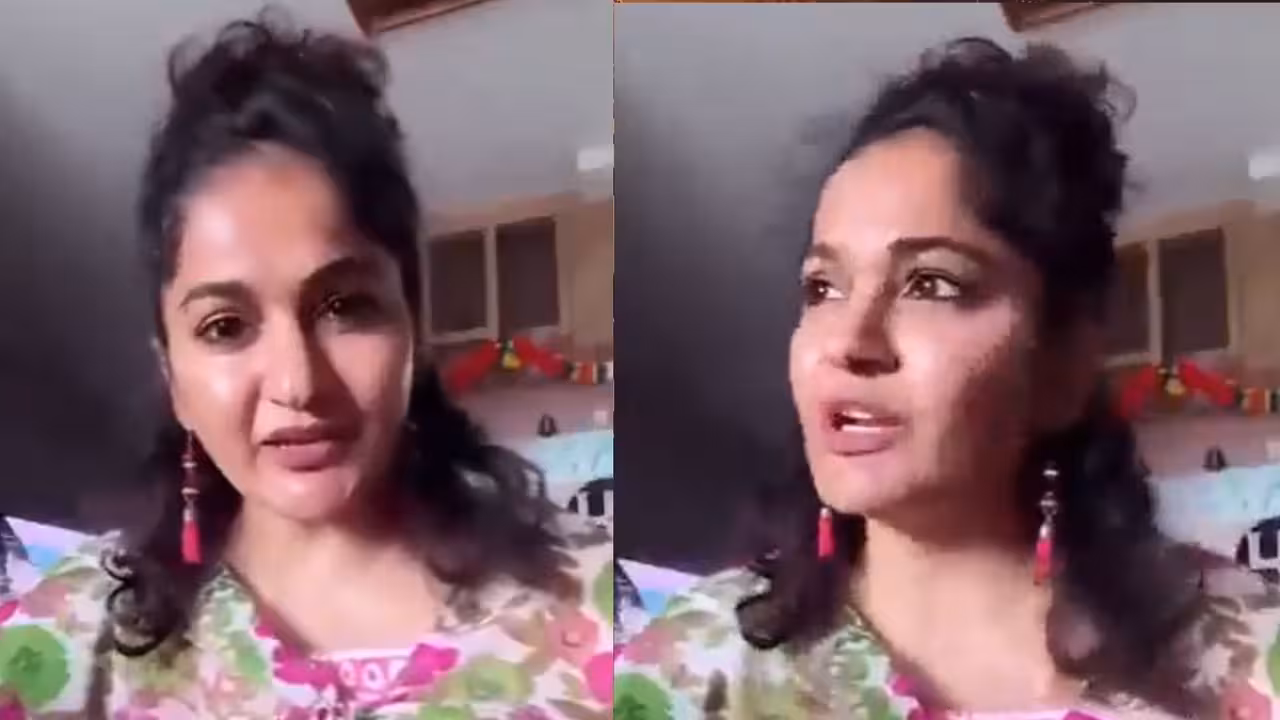 Madhavi Latha | తెలంగాణపై విషం చిమ్మిన మాధవీలత.. ఆజాద్ కశ్మీరీలలా ప్రవర్తిస్తున్నారంటూ కామెంట్స్