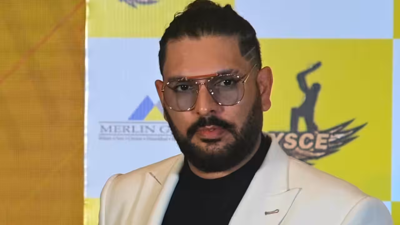Yuvraj Singh | ఢిల్లీ క్యాపిటల్స్ రాత మారుస్తాడా..? సపోర్టింగ్ స్టాఫ్లోకి యువరాజ్సింగ్..!