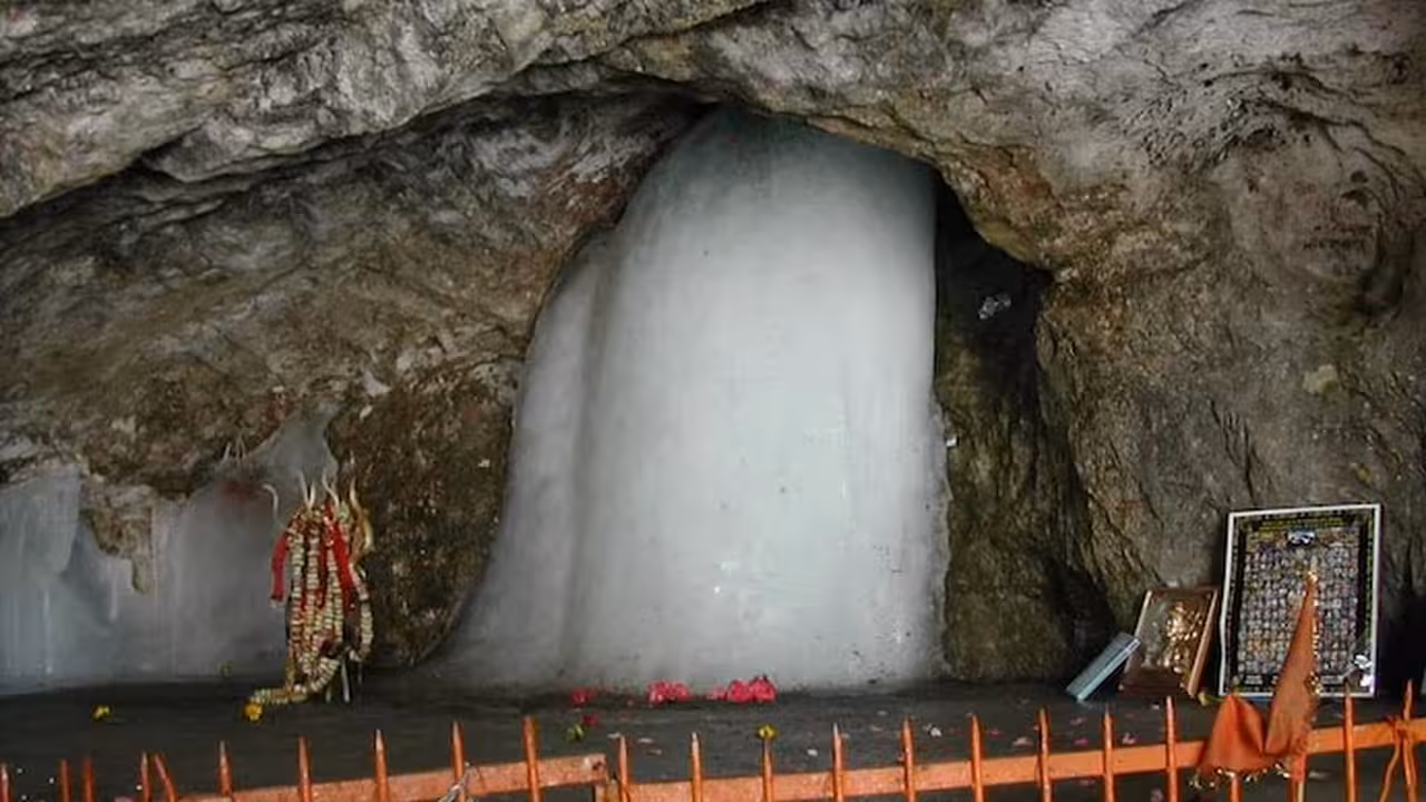 Amarnath Yatra 2026 LG Performs Pratham Puja, Check Key Dates