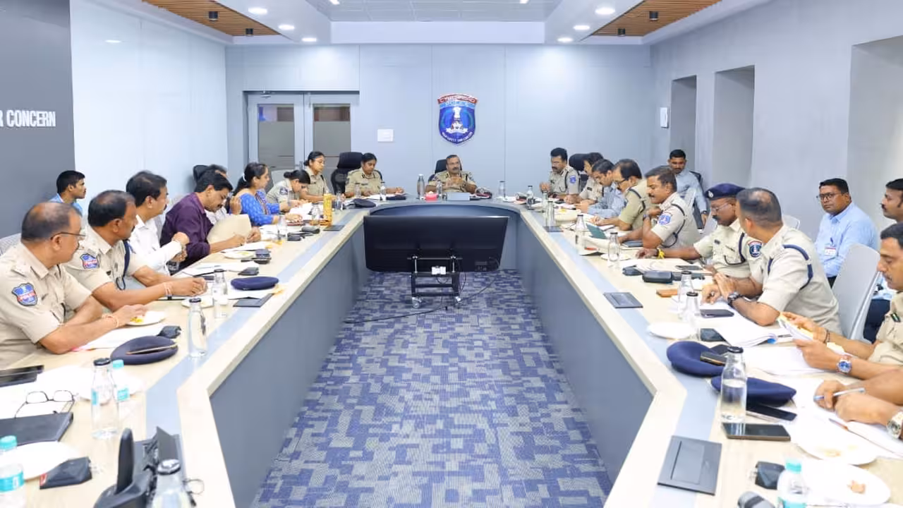 Cyberabad CP M Ramesh Holds Crime Review Meeting Focus on Women Safety and Pending Cases