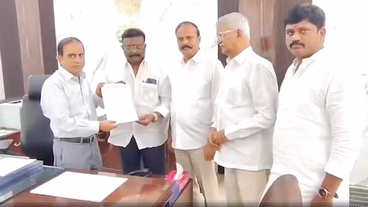 MLC Dasoju Sravan | ‘ఒక వ్యక్తి – ఒక ఓటు’ సూత్రాన్ని కచ్చితంగా అమలు చేయాల్సిందే : ఎమ్మెల్సీ దాసోజు