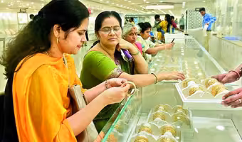 Gold | బంగారంపై మరిన్ని ఆంక్షలకు సిద్ధమవుతున్న కేంద్రం..?