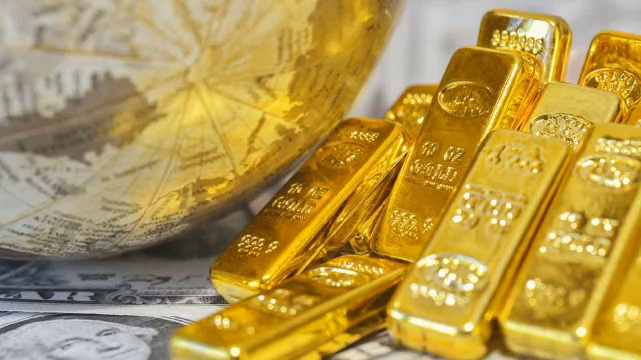Gold And Silver Prices Today | కొనసాగుతున్న పశ్చిమాసియా యుద్ధ ఉద్రిక్తతలు.. బంగారం ధర మళ్లీ భారీగా పతనం..