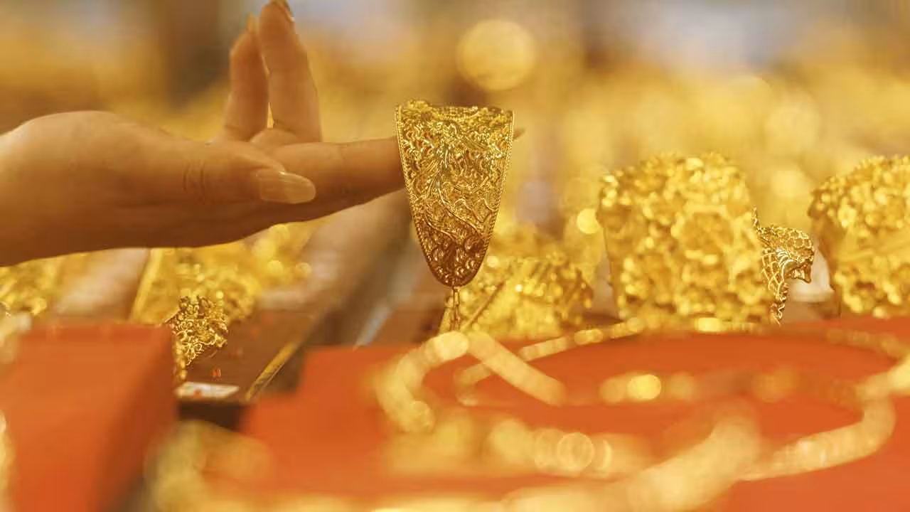 Gold And Silver Prices Today | జోష్లో ఈక్విటీ మార్కెట్లు.. భారీగా పెరిగిన బంగారం, వెండి ధరలు..