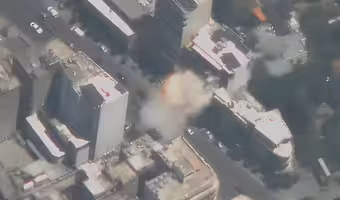 Beirut Airstrike Video | హిజ్బుల్లా హెడ్క్వార్టర్స్పై ఇజ్రాయెల్ భీకర దాడి.. కళ్లెదుటే కుప్పకూలిన భారీ భవనం! (వీడియో)