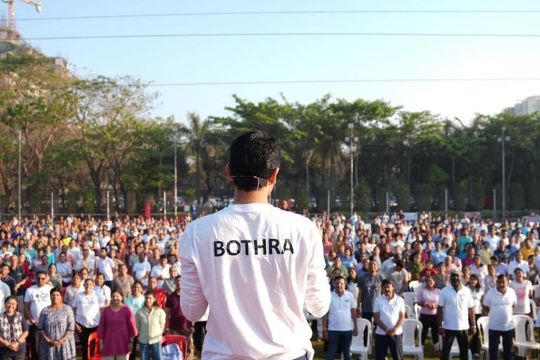 IIT Grad Saurabh Bothra Teaches Yoga to 1.5 Crore People Globally