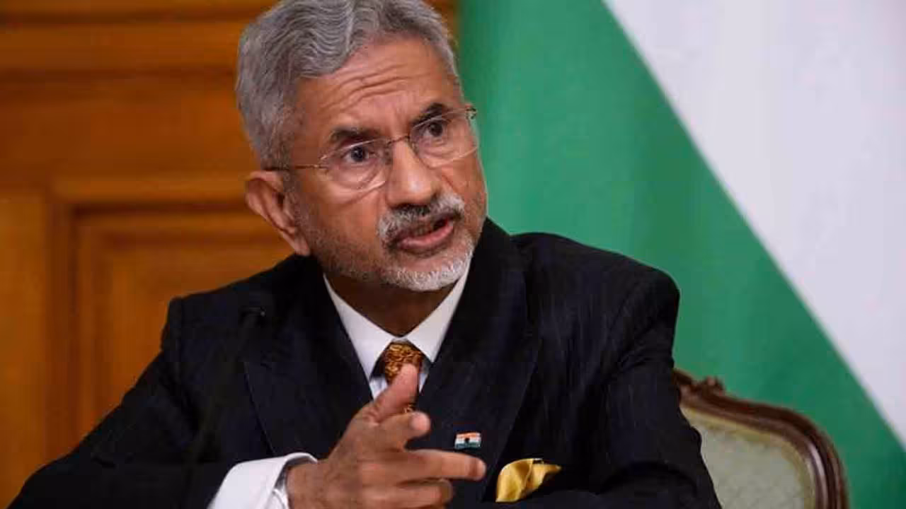 S Jaishankar | మీరు అమ్మే ఆయుధాలతో మాపై దాడి చేయొచ్చు.. మేం రష్యా చమురు కొనకూడదా..? యూరప్ దేశాలకు జైశంకర్ కౌంటర్