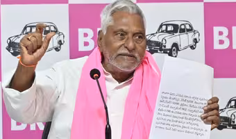 Jeevan Reddy | రైతులను ఇక్కట్లకు గురిచేసేలా ప్రభుత్వ తీరు.. ధాన్యం కొనుగోలుపై భరోసానివ్వాలి: టీ.జీవన్ రెడ్డి