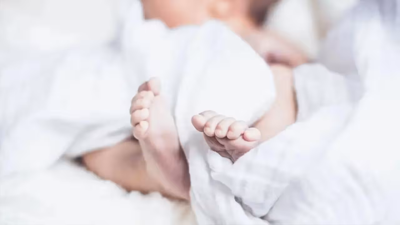 Rare Blood Disorder Pregnancy | అరుదైన వ్యాధి.. ముగ్గురు శిశువుల మృతి.. ఆపై మృత్యువును జయించి పండంటి బిడ్డకు జన్మనిచ్చిన తల్లి