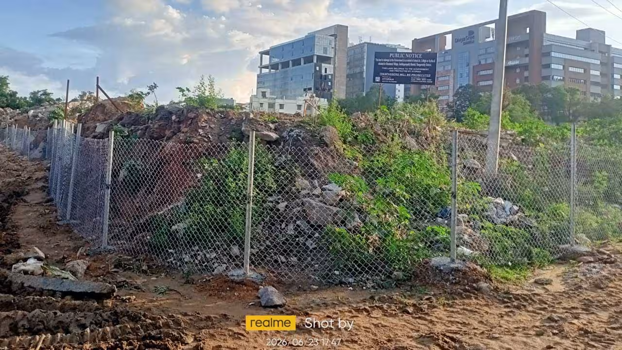 HYDRAA | ఐటీ కారిడార్లో 5 ఎకరాల భూమికి హైడ్రా ఫెన్సింగ్.. ఈ భూమి విలువ రూ. 1000 కోట్లకు పైనే..!
