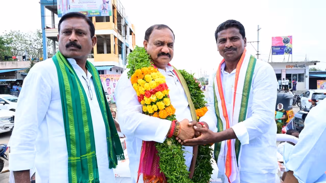 TPCC Chief Mahesh Kumar Goud Directs BLAs on Voter List Revision