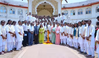 Mock Assembly | అసెంబ్లీ సమావేశాలను తలపించిన టీనేజ్ బాలికల రాష్ట్రస్థాయి మాక్ అసెంబ్లీ