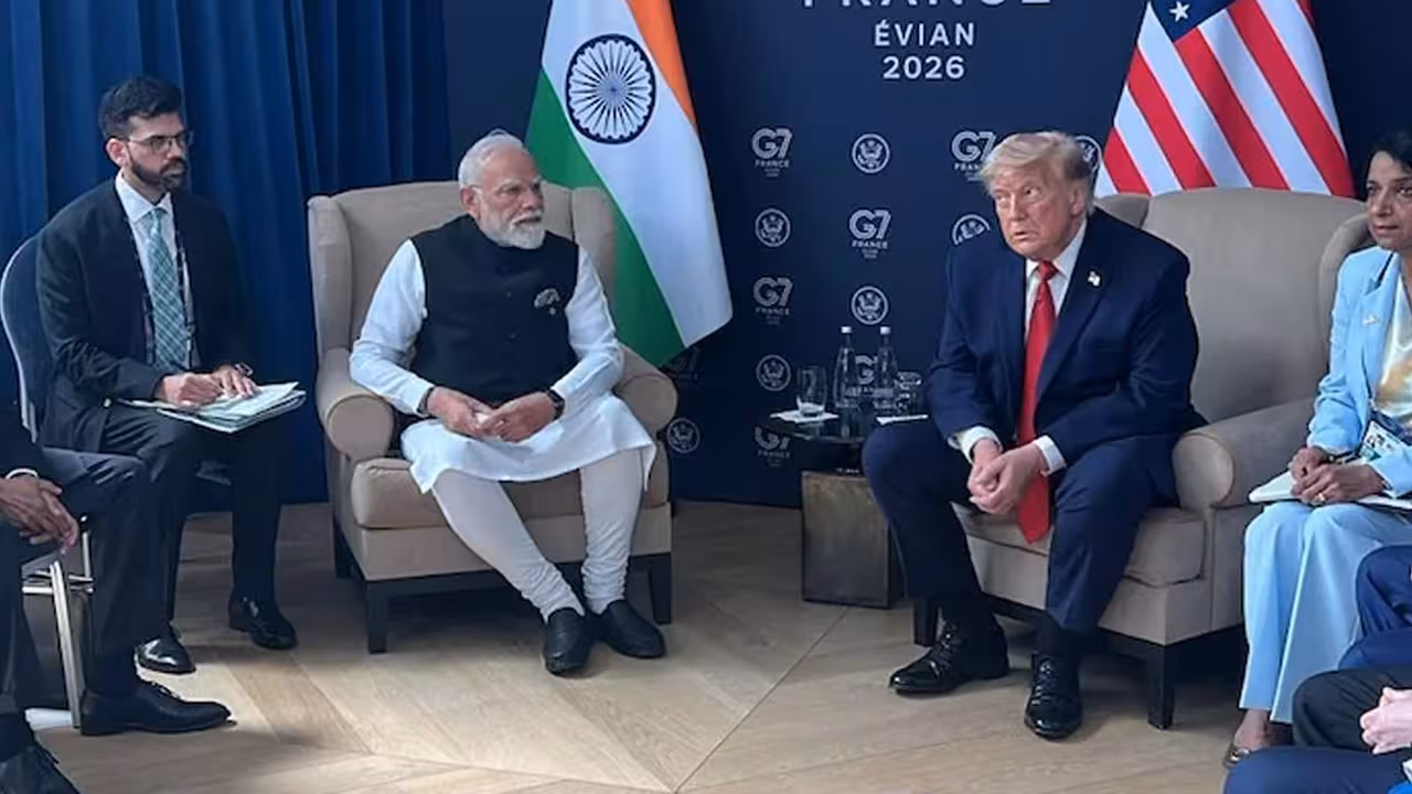 PM Modi Donald Trump | నావికుల భద్రతే మాకు ముఖ్యం.. జీ7 సమ్మిట్లో ట్రంప్కి తేల్చిచెప్పిన మోదీ.. నువ్వు దేవదూతవు అంటూ ఆకాశానికెత్తిన ట్రంప్