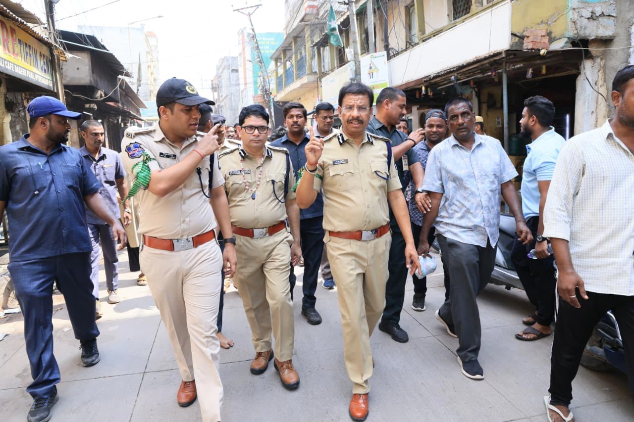 Hyderabad CP VC Sajjanar Reviews Muharram Security Elephant Trial Run Held