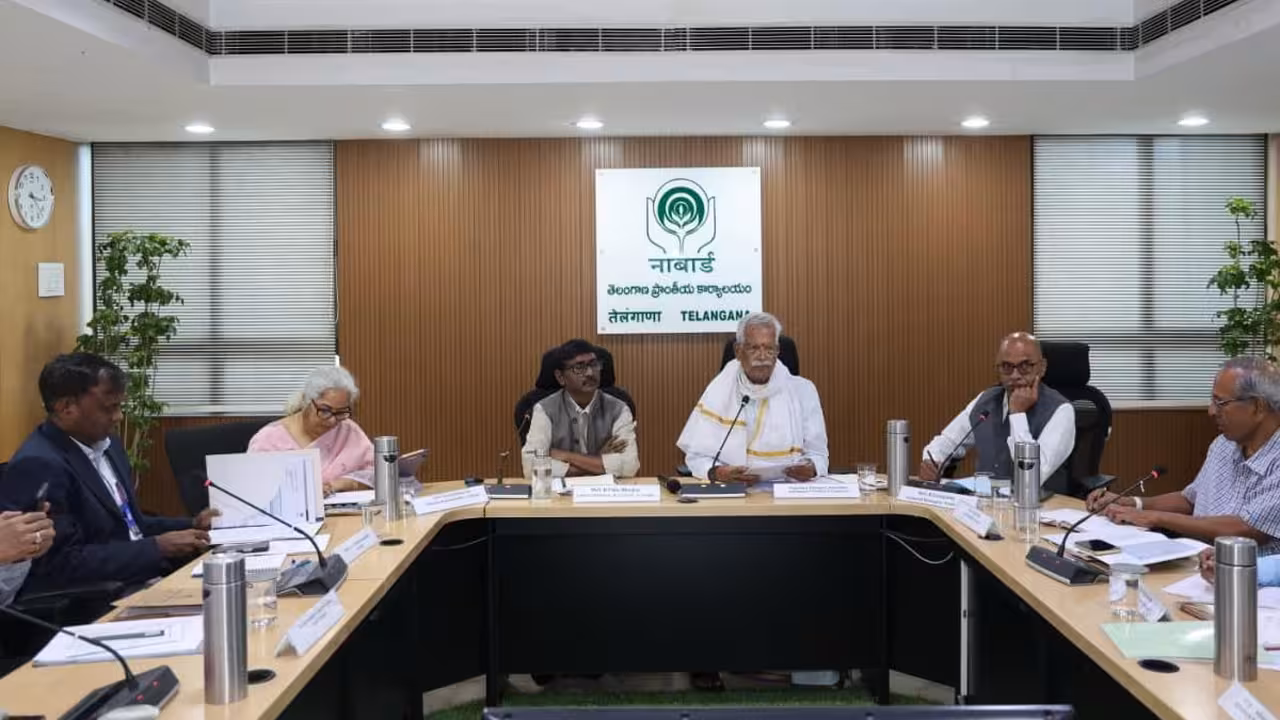 NABARD Telangana | తెలంగాణ వ్యవసాయంలో భారీ మార్పులు: రైతుల ఆదాయం పెంచేందుకు నాబార్డ్ ‘క్లైమేట్ స్మార్ట్’ ప్లాన్!