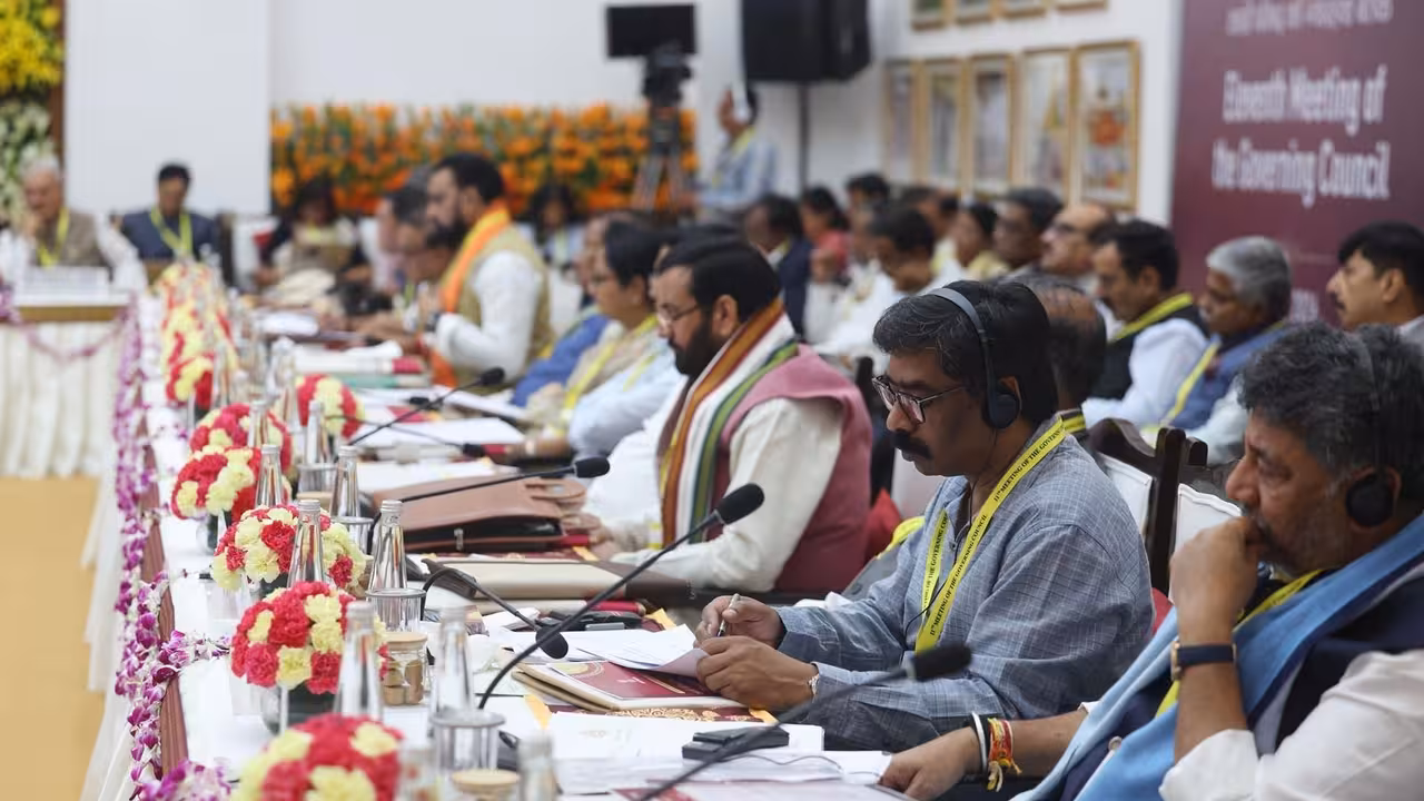 PM Modi at NITI Aayog: India Moving Ahead Despite Global Crisis
