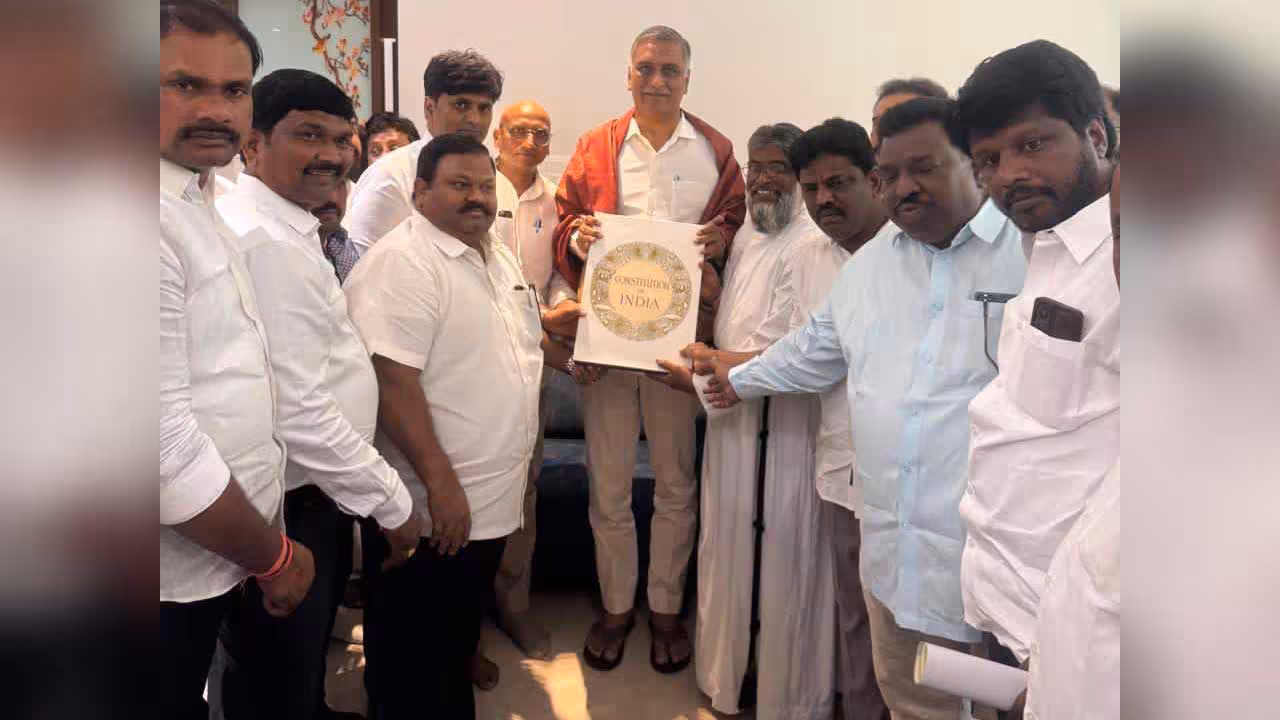 BRS Party | 1950 రాష్ట్రపతి ఉత్తర్వును సవరించాలి.. బాలకృష్ణన్ కమిషన్ను కలవనున్న బీఆర్ఎస్ బృందం