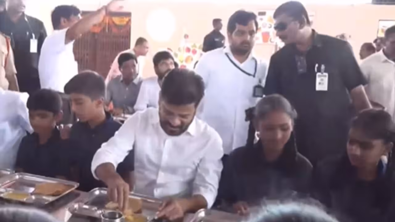 Revanth Reddy | తెలంగాణ పబ్లిక్ స్కూల్ను ప్రారంభించిన సీఎం రేవంత్