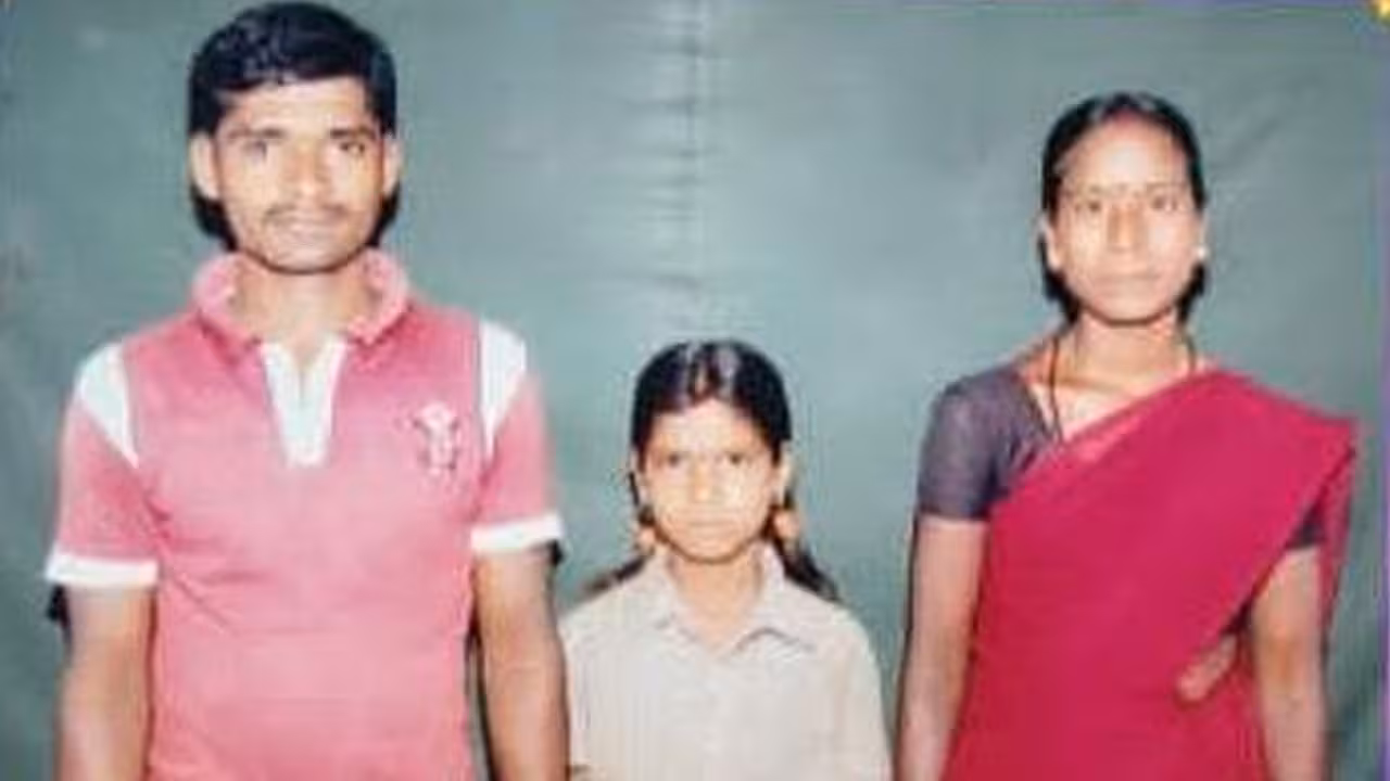 Vikarabad | వికారాబాద్లో విషాదం.. ఇద్దరు పిల్లలకు ఉరివేసి.. ఆత్మహత్య చేసుకున్న తల్లి