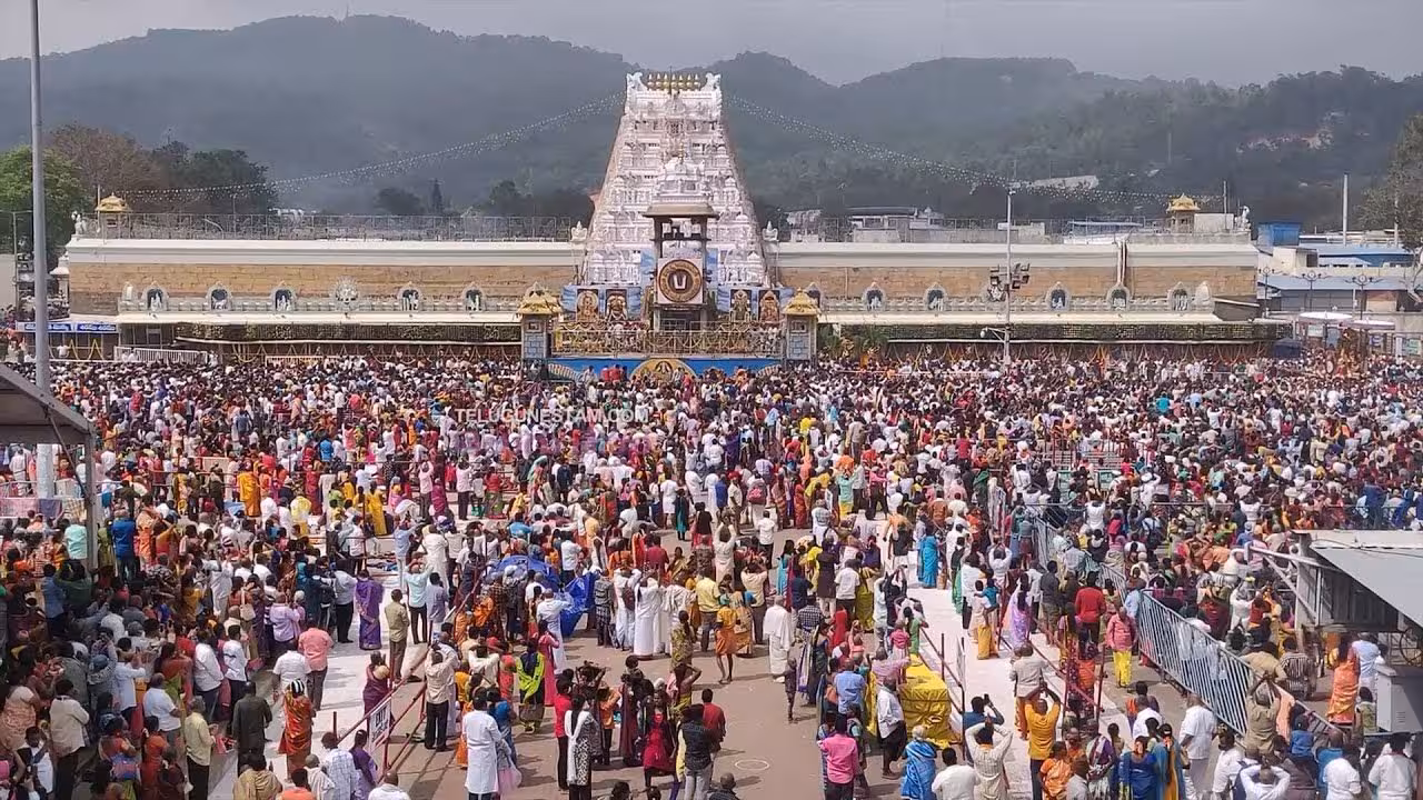 Tirumala | మే నెలలో తిరుమల శ్రీవారిని దర్శించుకున్న 25 లక్షల మందికిపైగా భక్తులు.. హుండీ ఆదాయం ఎంతంటే?