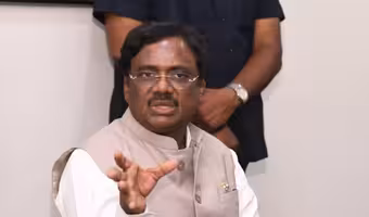 Minister Vivek | రూ. కోటి ప‌రిహారం అందే వ‌ర‌కు సిగాచీ కంపెనీని వ‌దిలిపెట్టం : మంత్రి వివేక్