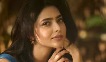 Aishwarya Lekshmi | రూ.100కోట్లు ఇచ్చినా సోష‌ల్ మీడియా జోలికి వెళ్ల‌ను.. తేల్చి చెప్పిన మ‌ల్లు బ్యూటీ ఐశ్వ‌ర్య ల‌క్ష్మి..!