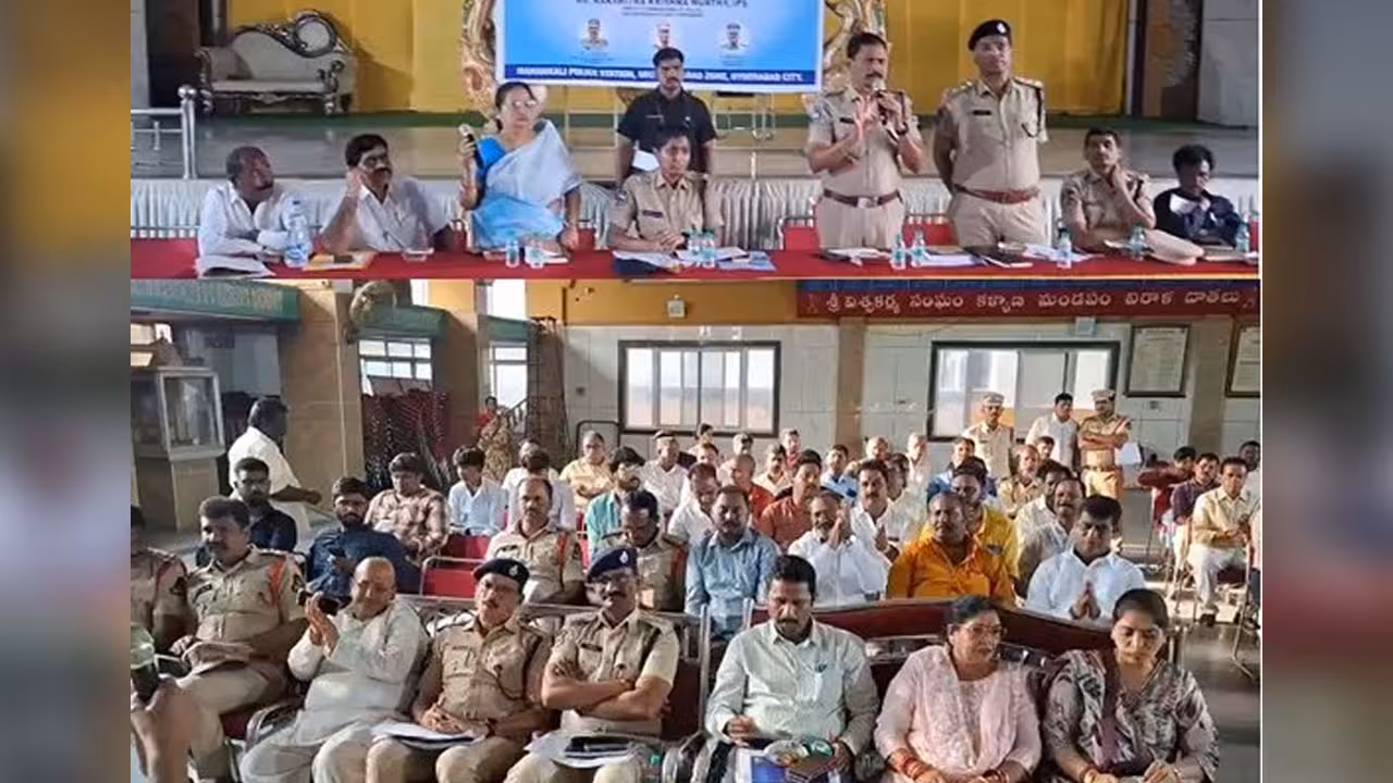 Ujjaini Mahankali Bonalu | ఉజ్జయిని మహంకాళి బోనాలు.. సకాలంలో పనులు పూర్తవ్వాలి: డీసీపీ రక్షిత కృష్ణమూర్తి