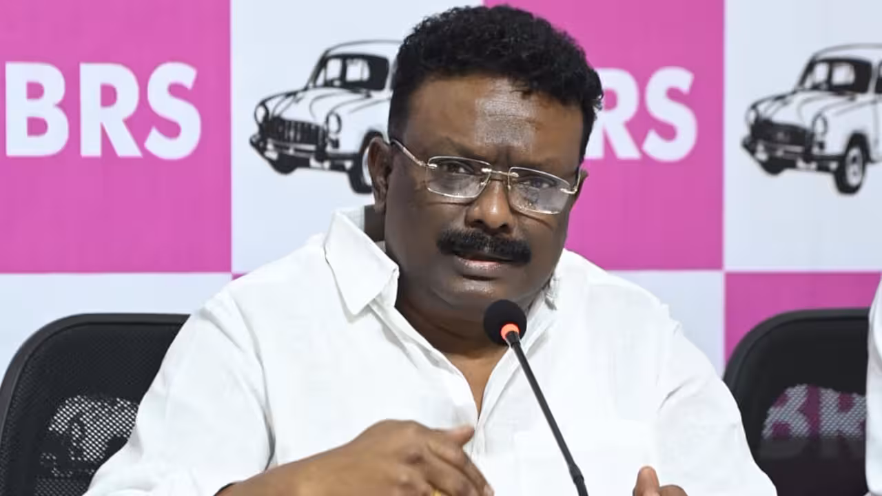 Dasoju Sravan | సీఎం రేవంత్ రెడ్డికి బూతు పంచాంగం తప్ప ఏం తెలియదు : దాసోజు శ్రవణ్
