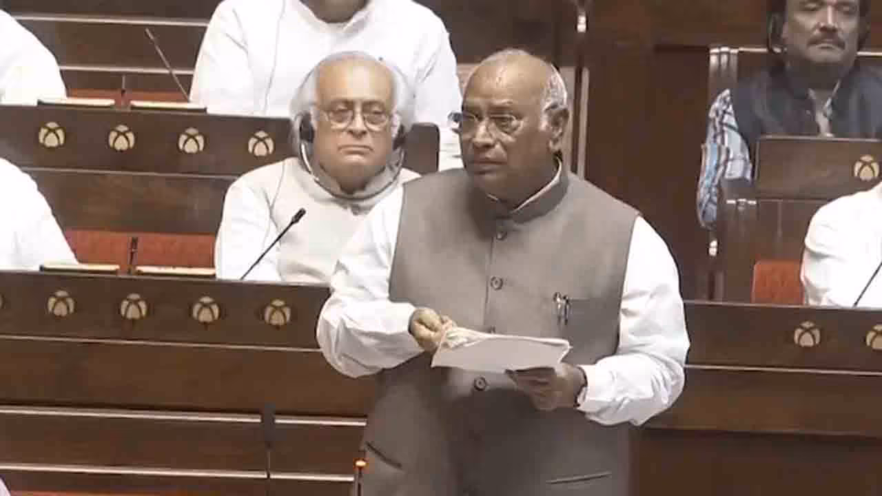 Mallikarjun Kharge | పేపర్ లీక్ బిల్లు వల్ల ఎలాంటి ప్రయోజనం లేదు : ఖర్గే