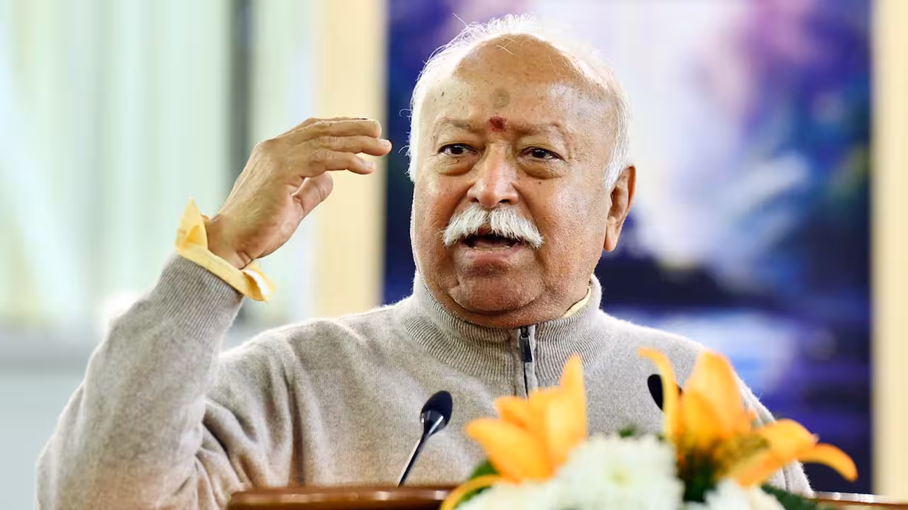 Mohan Bhagwat | పాఠ్యపుస్తకాల్లో హిందూ దేవతల సమాచారం ఉండాలి.. ఆర్ఎస్ఎస్ చీఫ్ మోహన్ భాగవత్